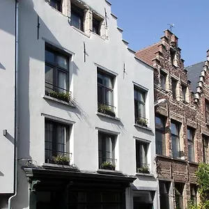 The Greenhouse Bed & Breakfast Antwerpen